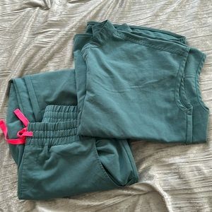 Figs hydrogreen scrub set